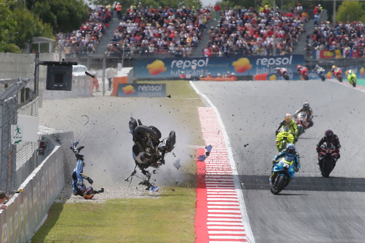 Marc Márquez "glacé" par la chute d'Álex : "Le monde de la moto a été très chanceux"
