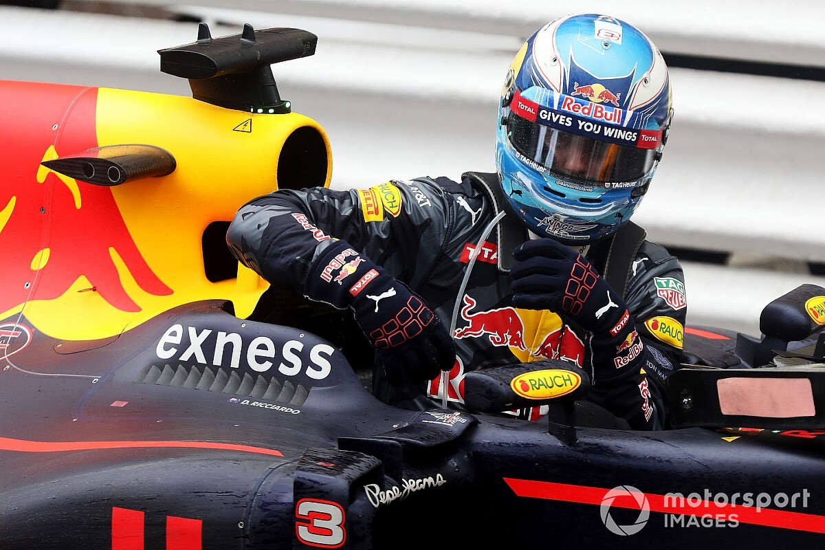 Il y a 10 ans, Red Bull tirait une balle dans le pied de Ricciardo à Monaco