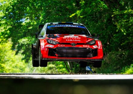 Solberg devient une menace pour Evans au Rallye du Japon