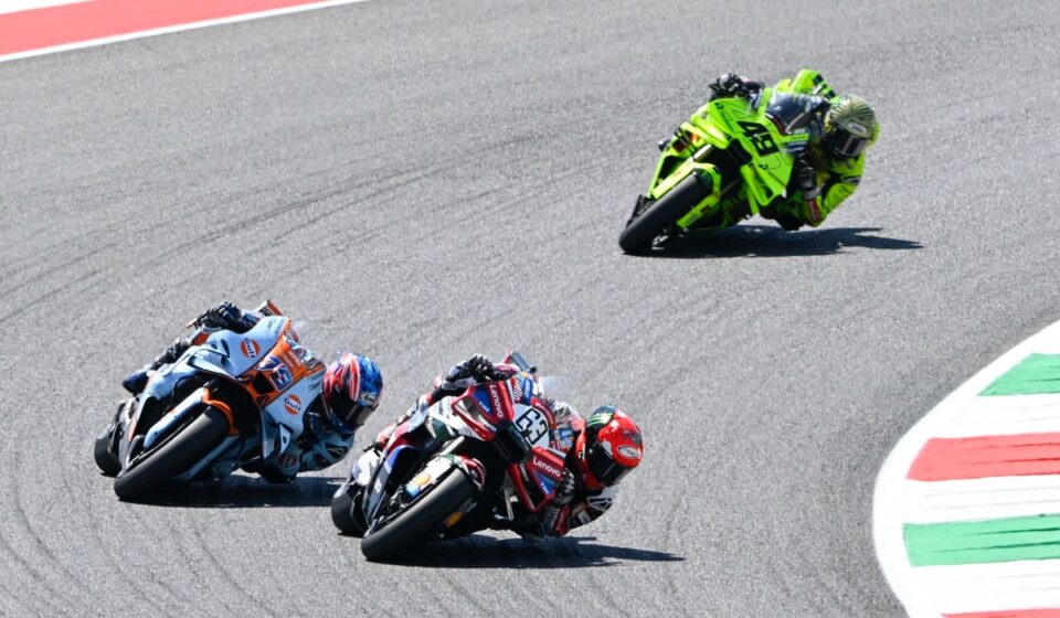 Bagnaia a craint le "désastre" : "J'ai eu peur dans le dernier tour"