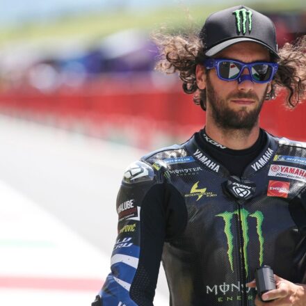Rins : "Il reste encore quelques places en MotoGP, j'attends une réponse"