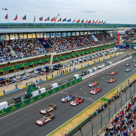 Salida de las 24 Horas de Le Mans