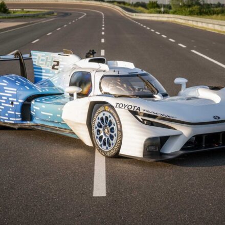 L'Hypercar hydrogène de Toyota roulera au Mans, avec l'Alpine Alpenglow !