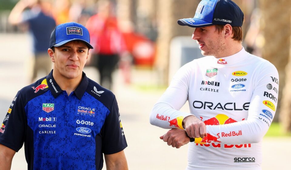 Hadjar sur Verstappen : "Il ne cache rien car il sait qu'il est très fort"