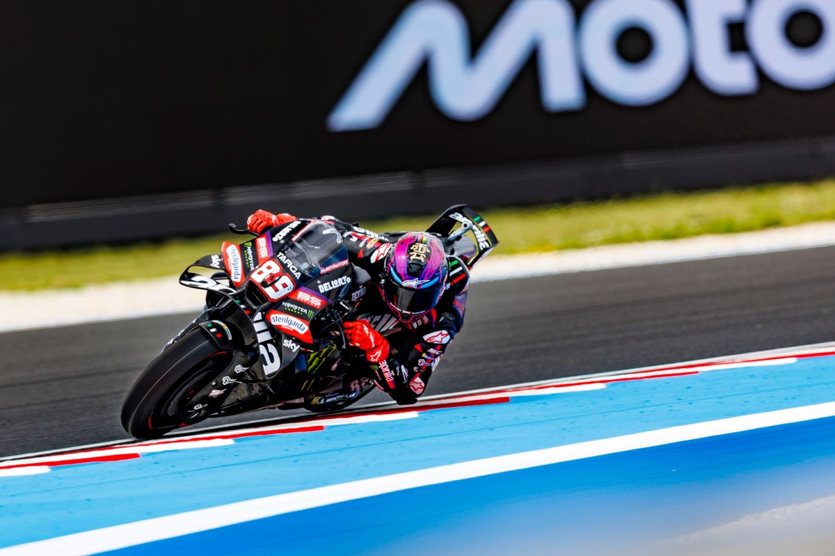 Martín et Bezzecchi voient Acosta et Márquez au-dessus du lot