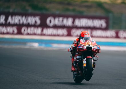 Márquez se montre, devant Di Giannantonio et Acosta