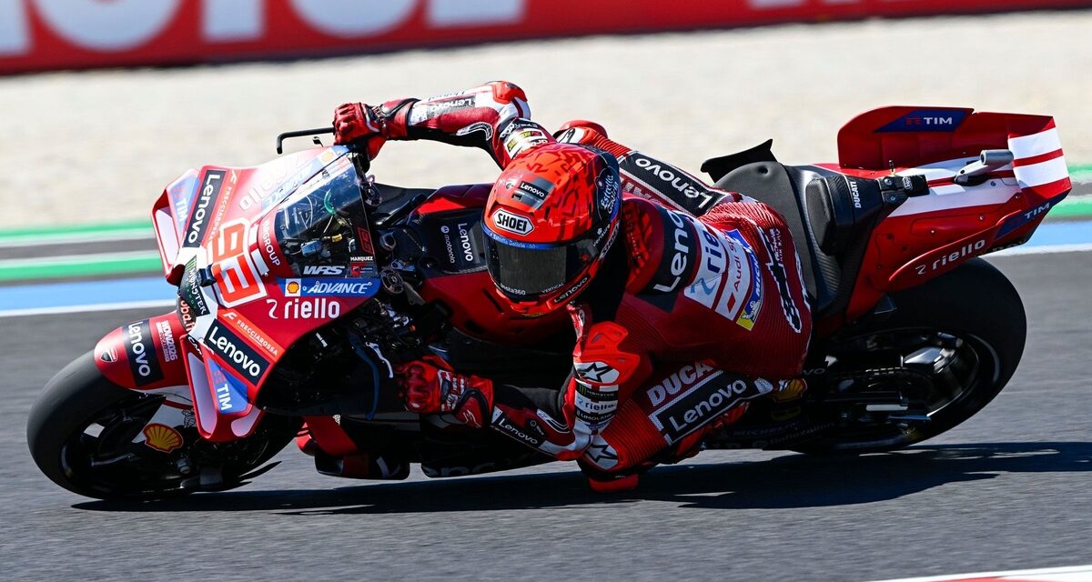 Márquez se surprend mais fera "très attention" en course