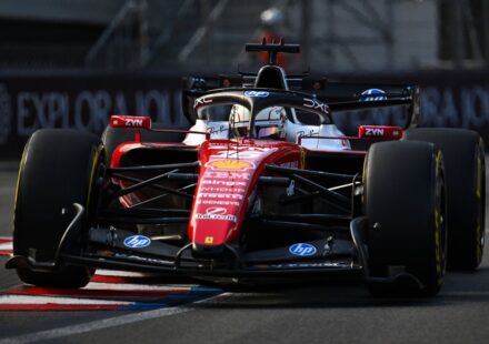 Leclerc toujours en souffrance au freinage et battu par Hamilton dans son jardin