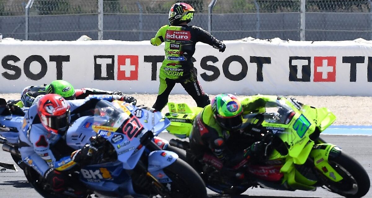 Di Giannantonio en colère : "C'est dingue que je doive prier avant la course"