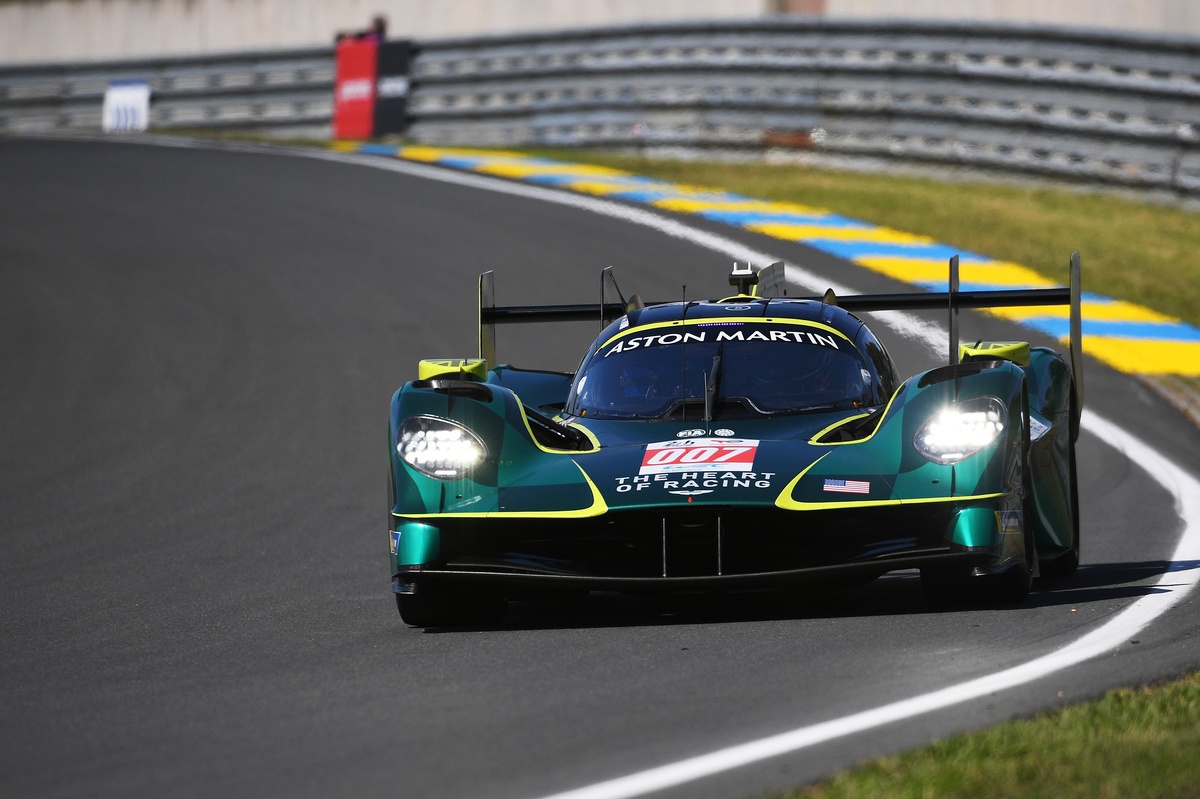 Aston Martin crée la surprise en tête de la Journée Test des 24H du Mans