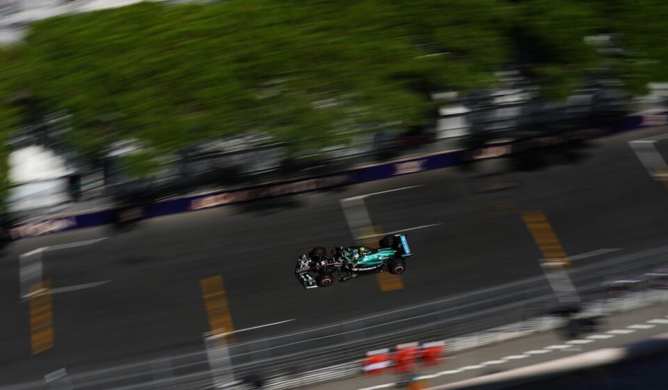 Au milieu du bazar, Aston Martin et Alonso inscrivent leur premier point