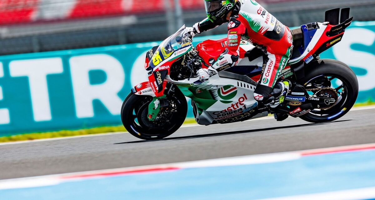 Cal Crutchlow encore distancé... mais encore au départ à Brno !