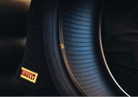 Pirelli dément toute intention de créer un "pneu Márquez" : "Ce n'est pas notre genre"