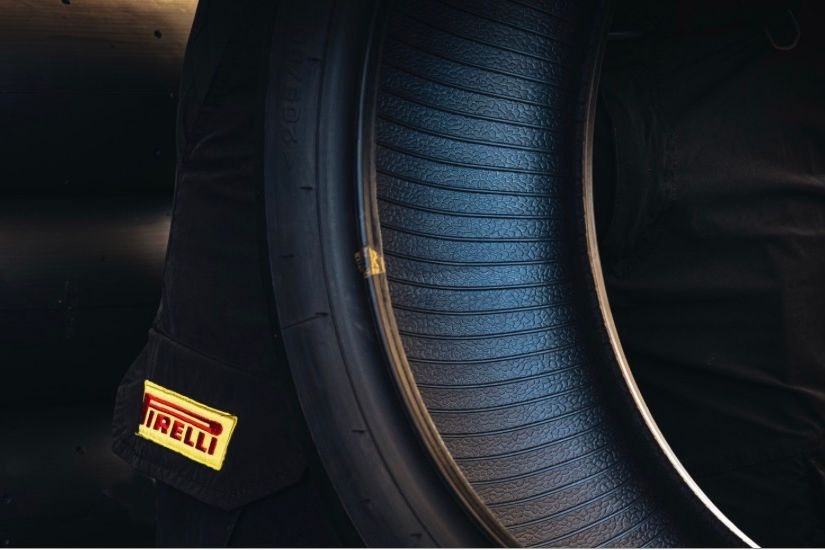 Pirelli dément toute intention de créer un "pneu Márquez" : "Ce n'est pas notre genre"