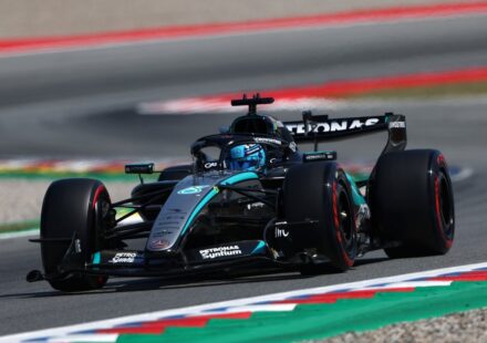 Russell en pole 0"064 devant Hamilton, Leclerc dans le mur