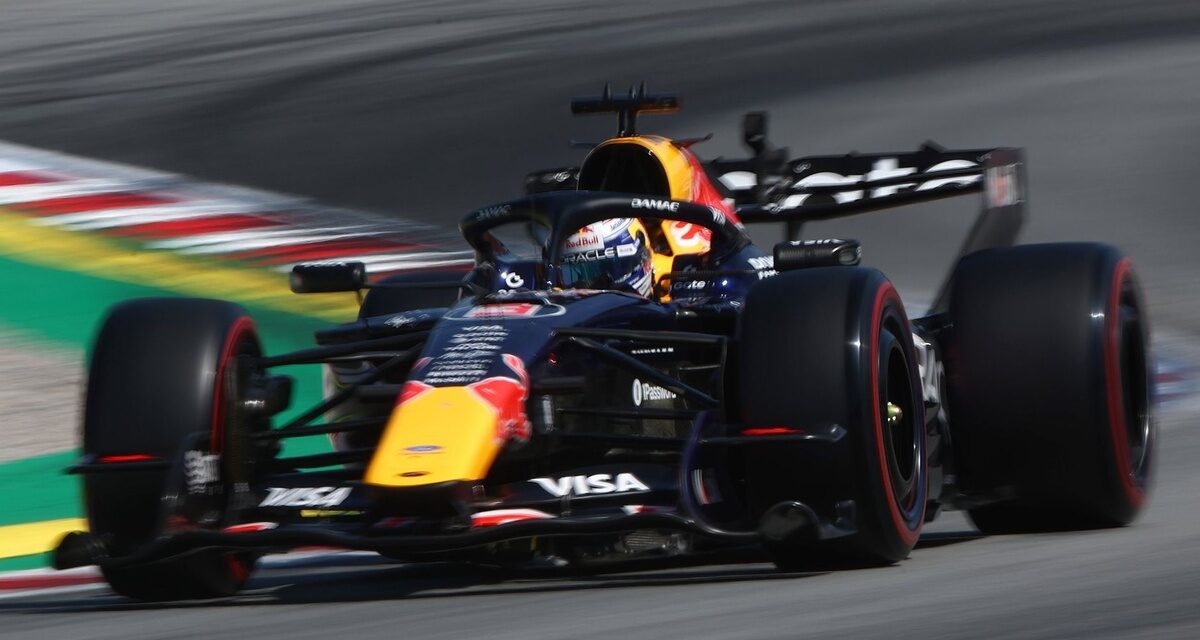 Verstappen surpris par un écart réduit de moitié entre Mercedes et Red Bull