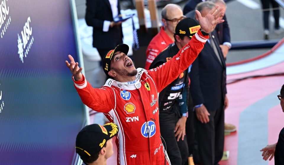 Hamilton ému de gagner avec Ferrari : "Un rêve presque impossible"