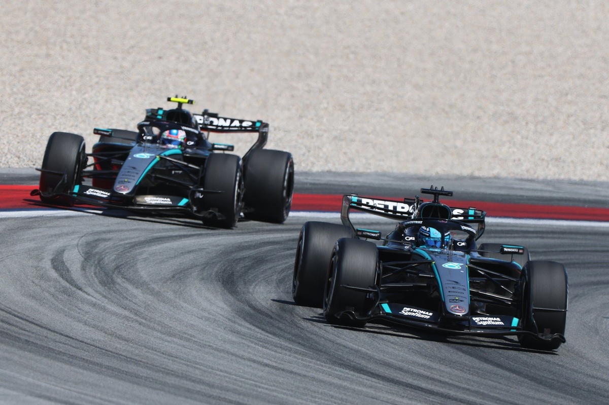 Mercedes battue par Hamilton : Wolff tacle la "course nulle" de son équipe