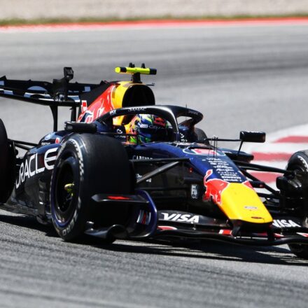 Hadjar critique le système de départ de Red Bull : "Je ne suis pas une machine"