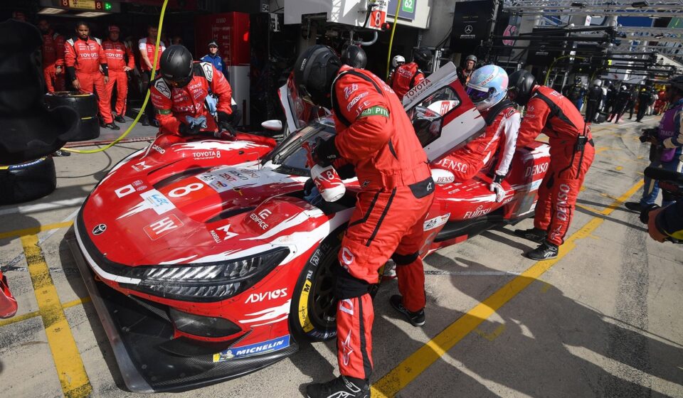 Comment la Toyota n°8 a perdu les 24 Heures du Mans 2026