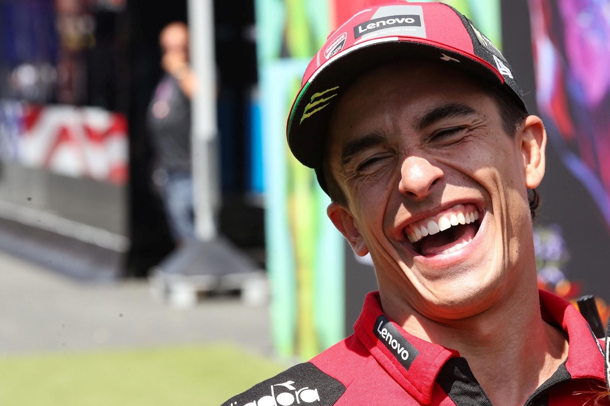 Márquez veut-il faire craquer Bezzecchi ? "Il n'aime pas la pression !"