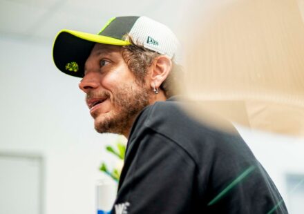 L'effet Verstappen motive Valentino Rossi à envisager les 24H du Nürburgring