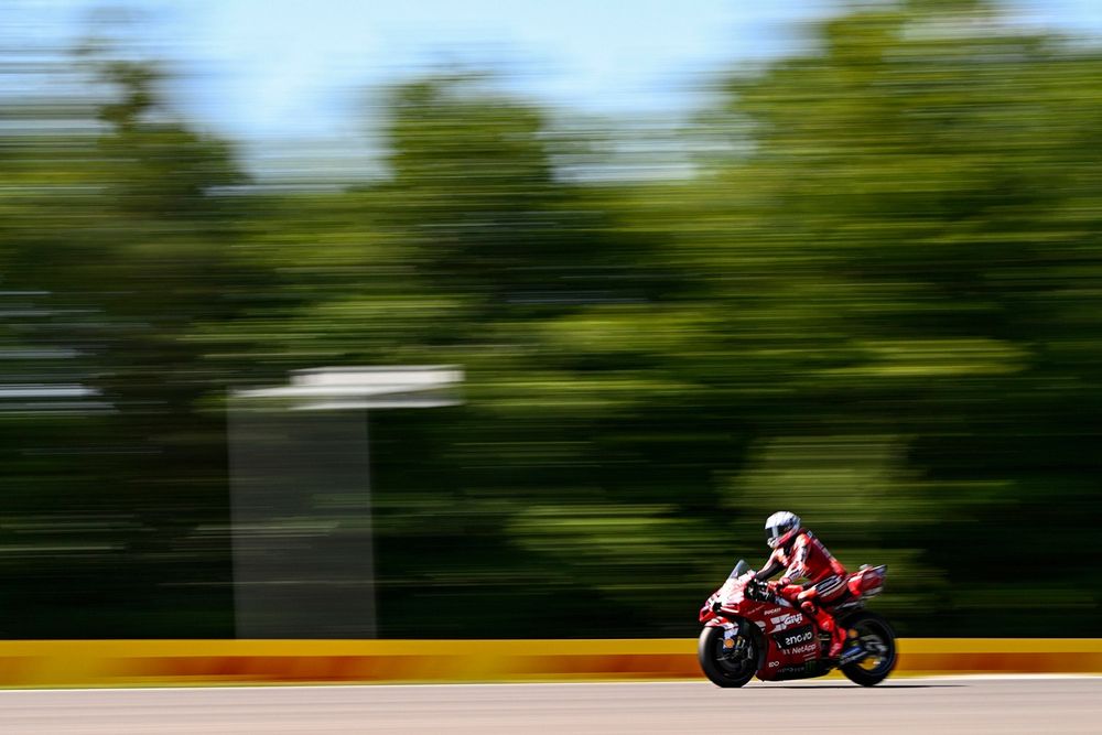 Marc Márquez tente de s'économiser sur la Ducati.