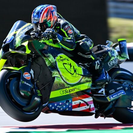 Ogura tient sa première pole position en MotoGP !