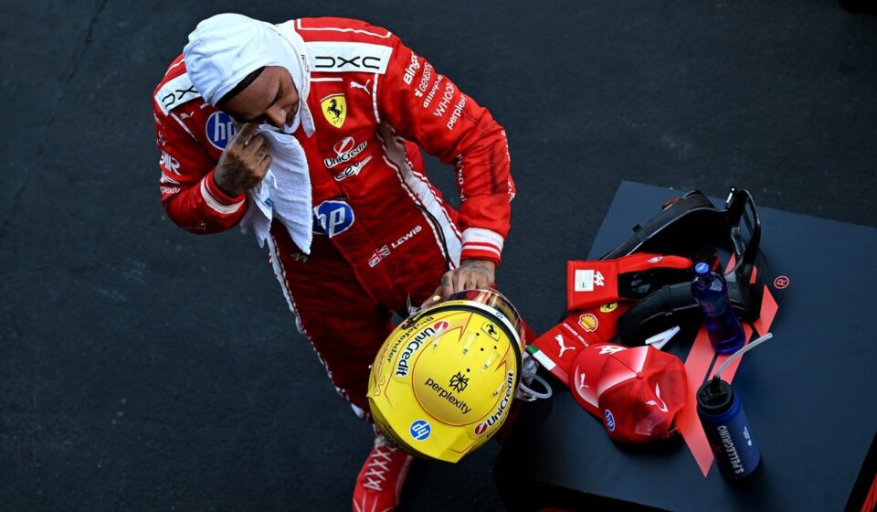 Villeneuve appelle Ferrari à favoriser Hamilton pour avoir une chance de titre