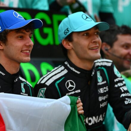 Mercedes répond aux soupçons de favoritisme entre Russell et Antonelli