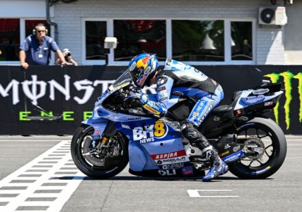 Le holeshot device avant interdit avec effet immédiat !