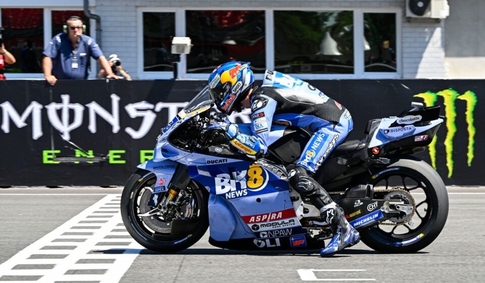 Le holeshot device avant interdit avec effet immédiat !