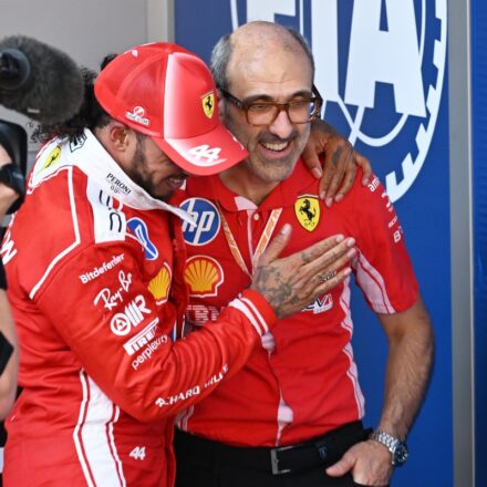 Carlo Santi va rester l'ingénieur de Lewis Hamilton
