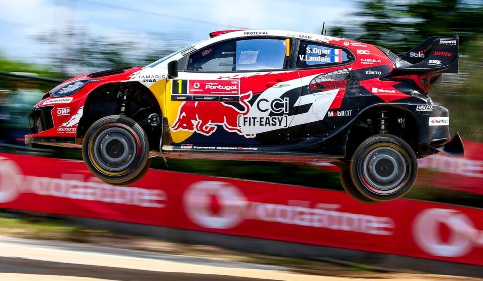 Ogier remporte la Super Spéciale d'ouverture en Grèce