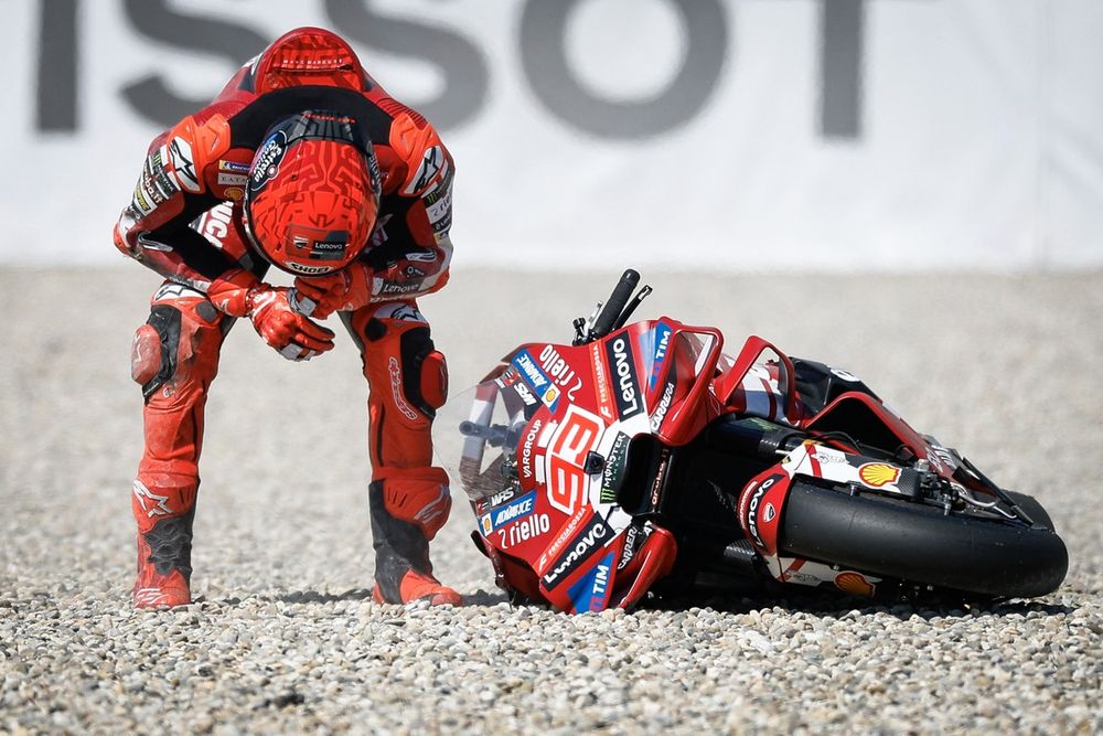 Marc Márquez ha sufrido caída en el último tramo de la carrera
