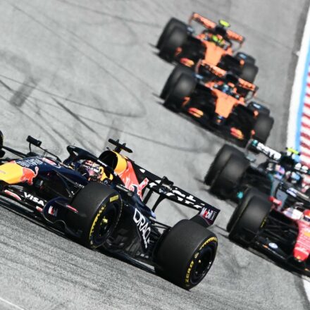 Verstappen retrouve l'odeur de la victoire... une question de temps ?