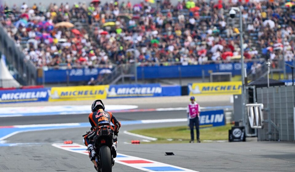 KTM explique les pannes d'Acosta et assure avoir résolu le problème