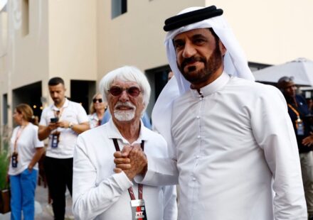 Quand Ecclestone assure le SAV des moteurs V8 pour la FIA
