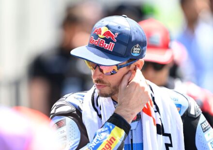 Álex Márquez au bout de ses forces pour finir la course à Assen