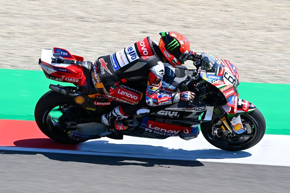 Pecco Bagnaia estima que la Ducati ha perdido sus fuerzas desde 2025.