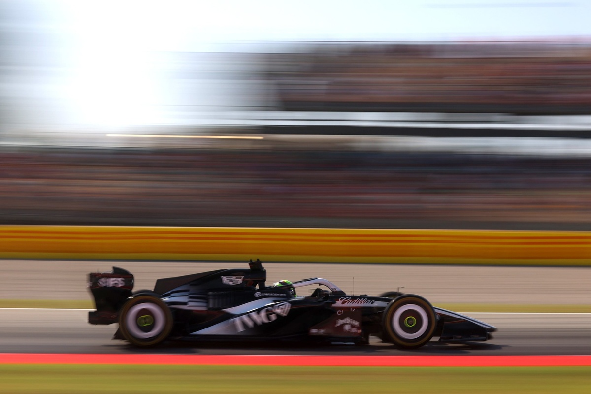 Sergio Pérez (Cadillac Racing)