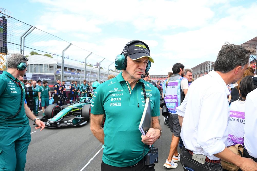 Adrian Newey destaca mejoras en la Aston Martin.