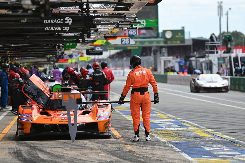 La Genesis GMR-001 n°17 con pilotos André Lotterer, Pipo Derani y Mathys Jaubert