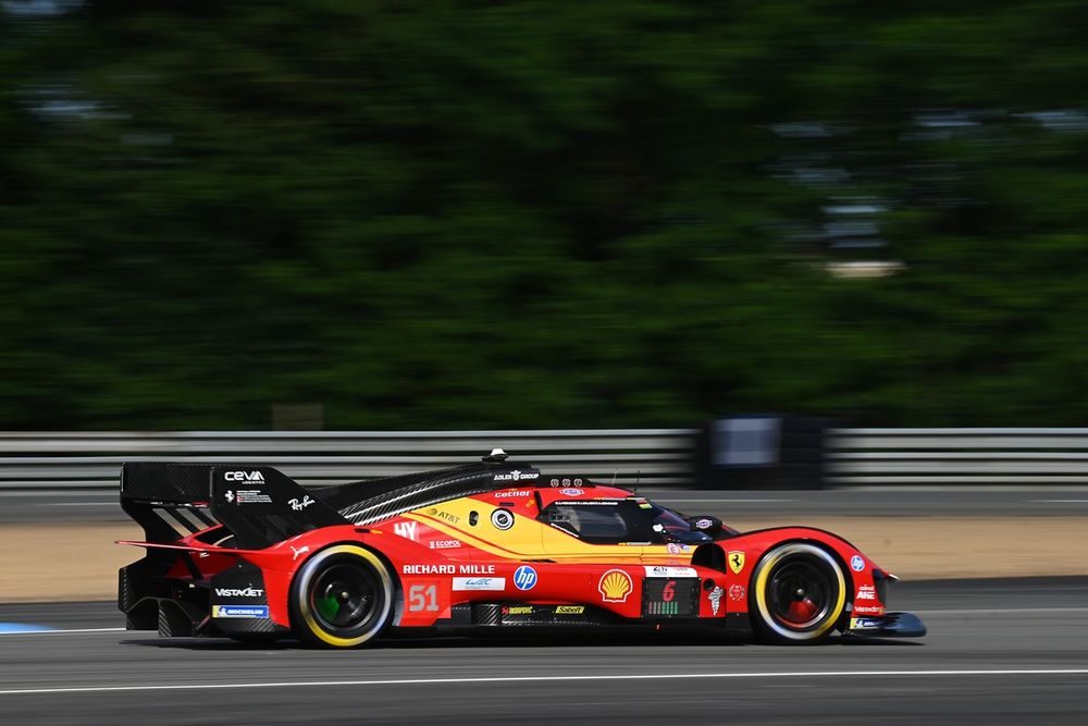 La Ferrari 499P n°51 d’Alessandro Pier Guidi, James Calado et Antonio Giovinazzi.