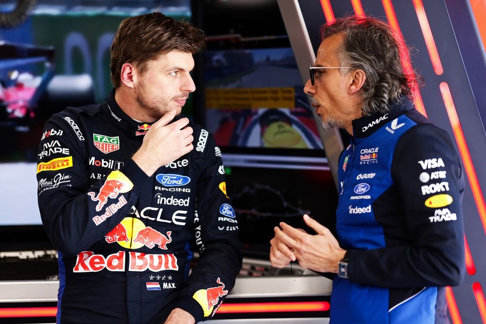 Max Verstappen y Laurent Mekies