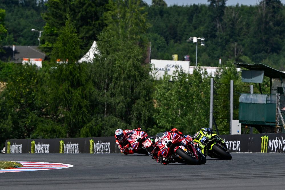 Marc Márquez estuvo cercano a los líderes al final del sprint en Brno