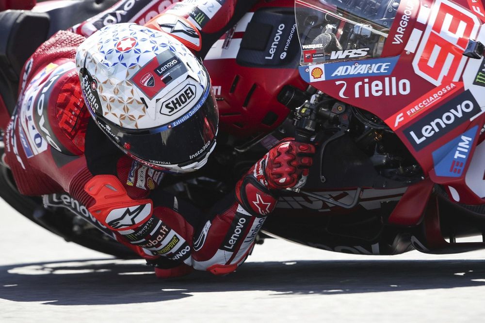 Le bras droit de Marc Márquez le limite encore sur la Ducati.