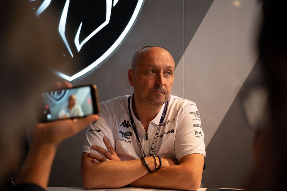 Emmanuel Esnault durante las clasificaciones en Le Mans