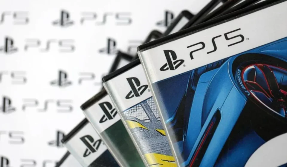 PlayStation 5 disc boxes