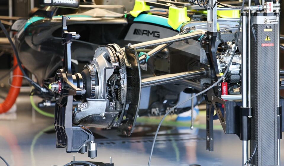 Mercedes sans nouveauté aéro à Silverstone